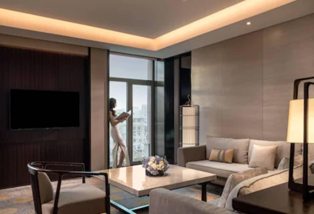Beijing Hotel Экстерьер фото